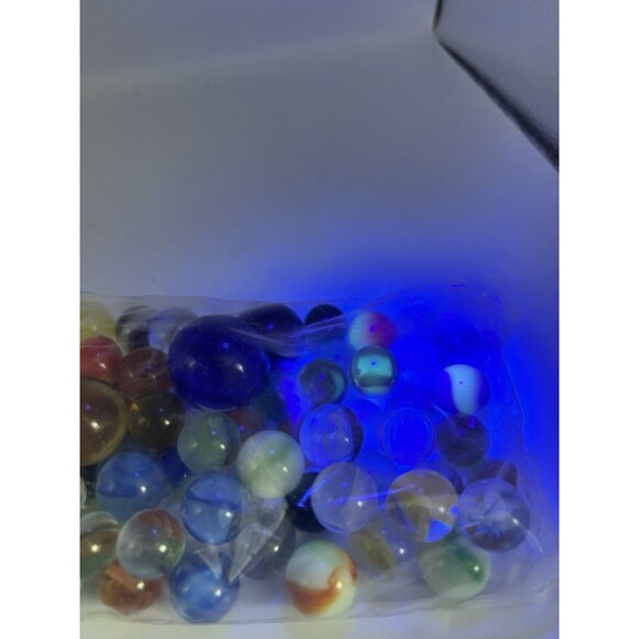 Vintage Ian Logan Tin Car Filled With Sealed Marbles The Great American MarbleCo - Picture 11 of 12